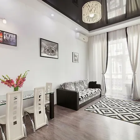 Bv Black&white Apartment