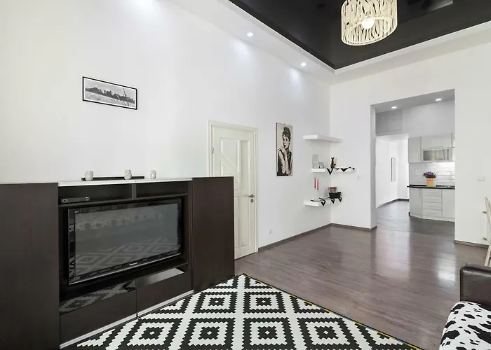 Apartamento Bv Black&white Leópolis